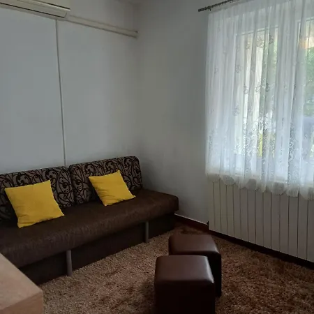 Apartments Karmen Novalja Exterior photo