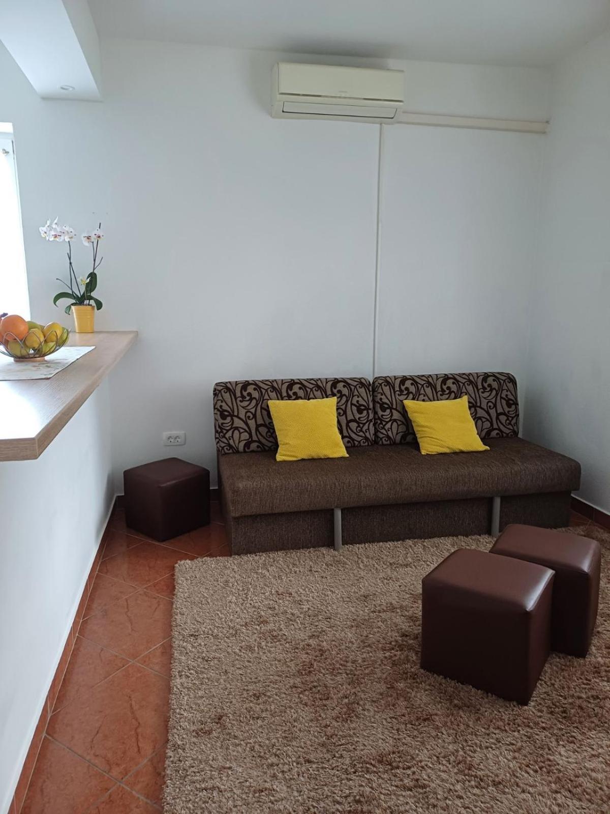 Karmen Apartment Novalja
